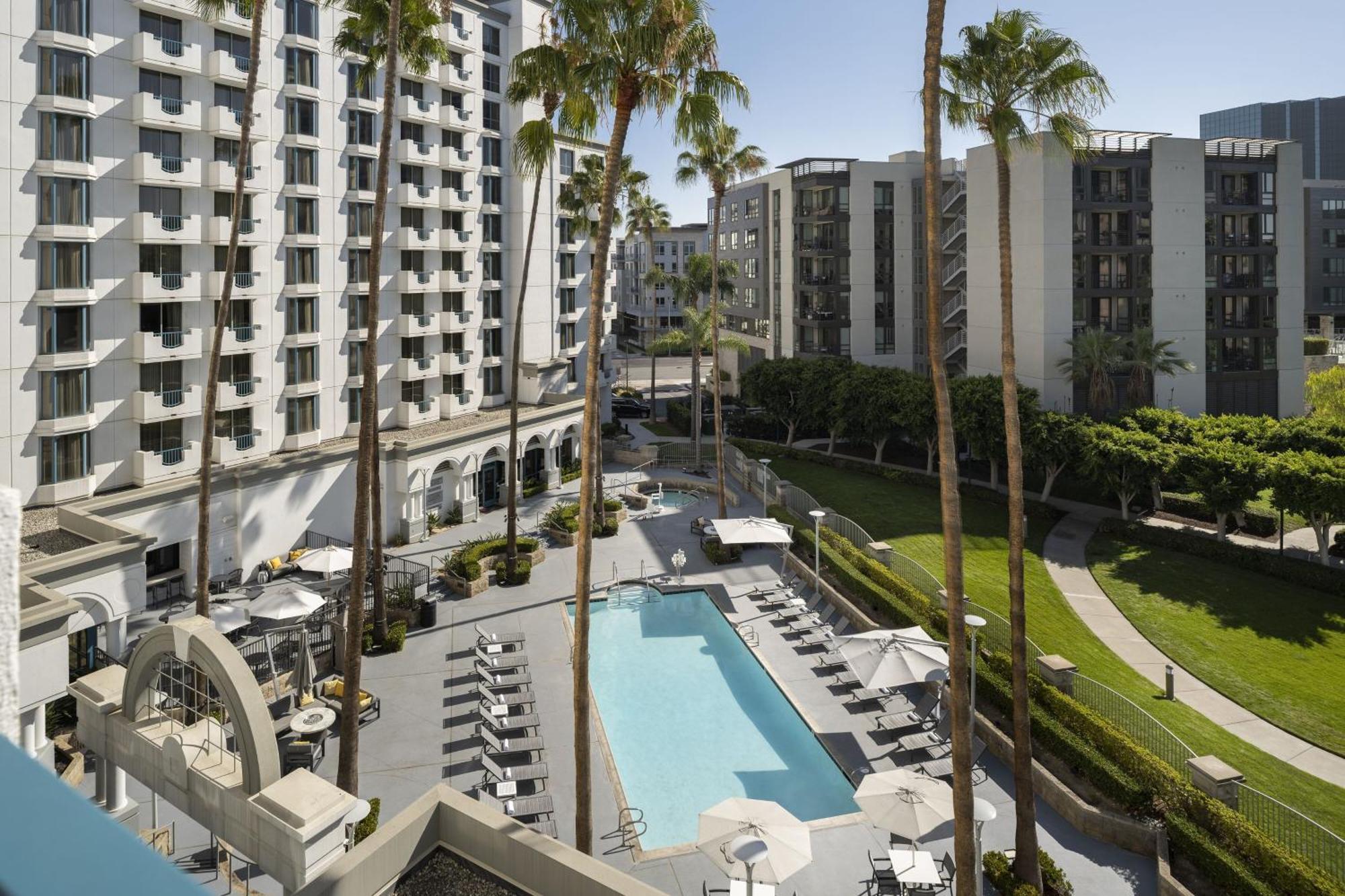 Costa Mesa Marriott Exterior foto