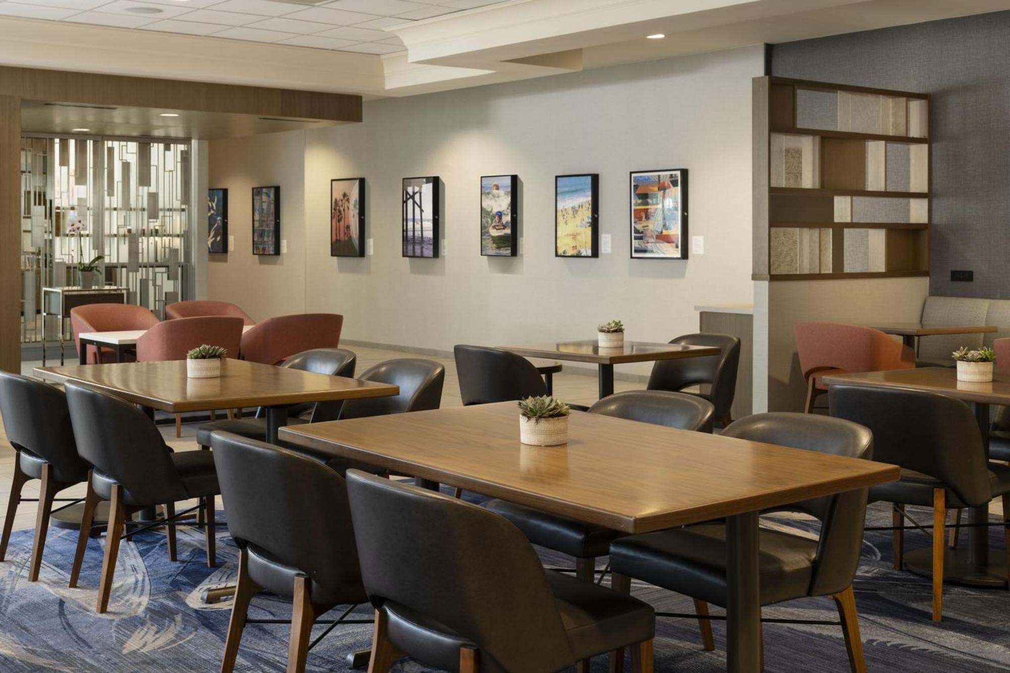 Costa Mesa Marriott Exterior foto